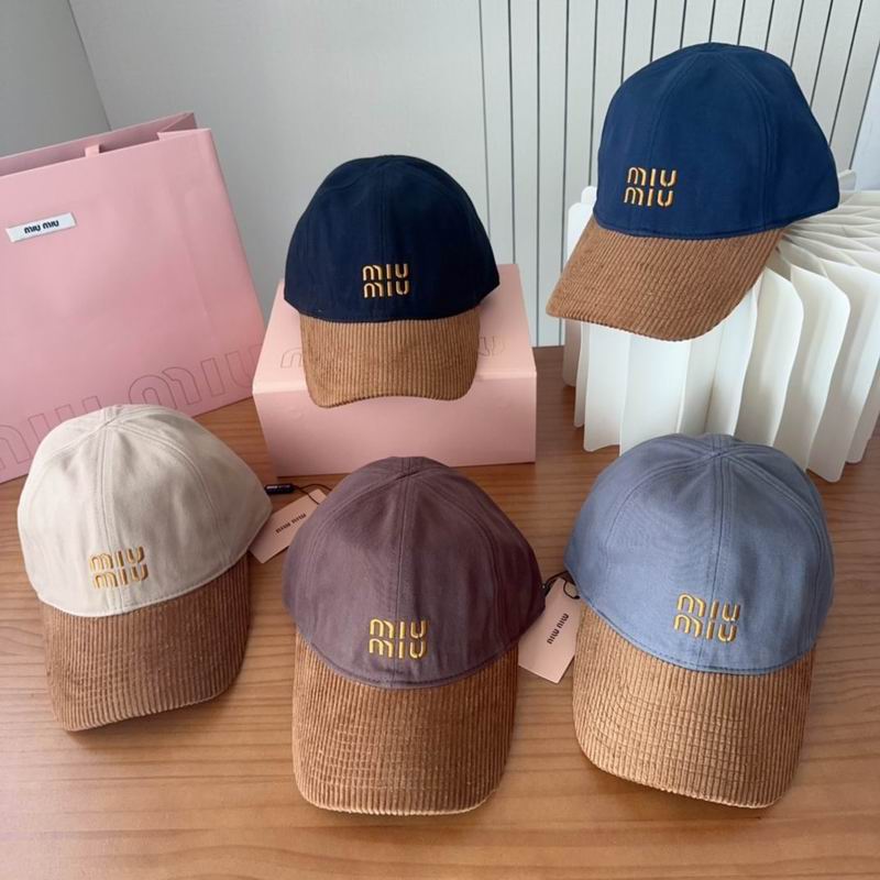 Miumiu Cap dx95